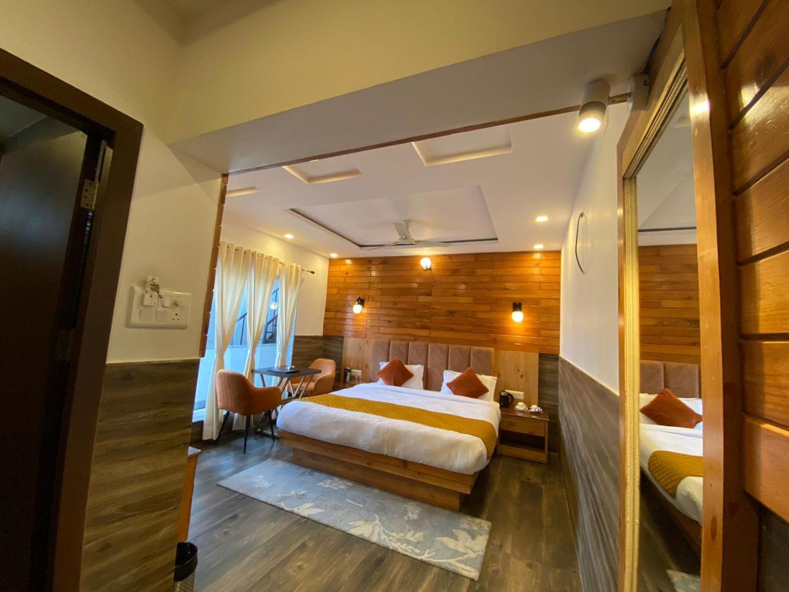 The Aesthetic Hotel & Restaurant Bhīm Tāl Dış mekan fotoğraf