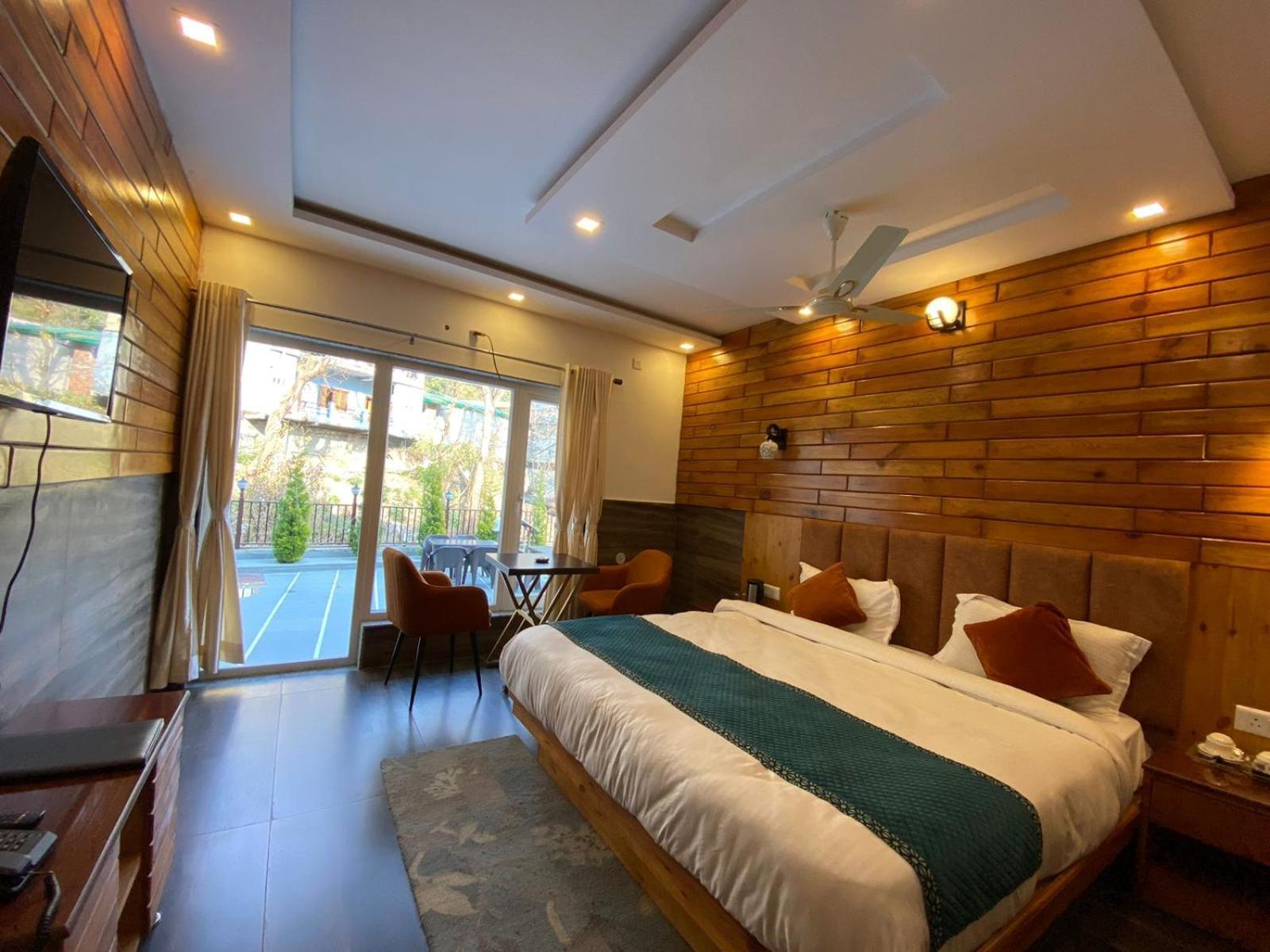 The Aesthetic Hotel & Restaurant Bhīm Tāl Dış mekan fotoğraf